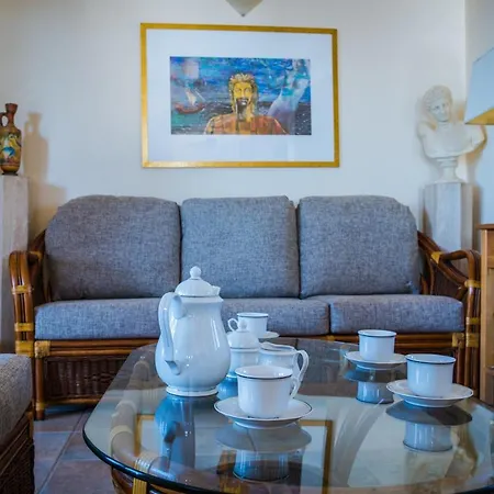 Aίολος Hébergement de vacances