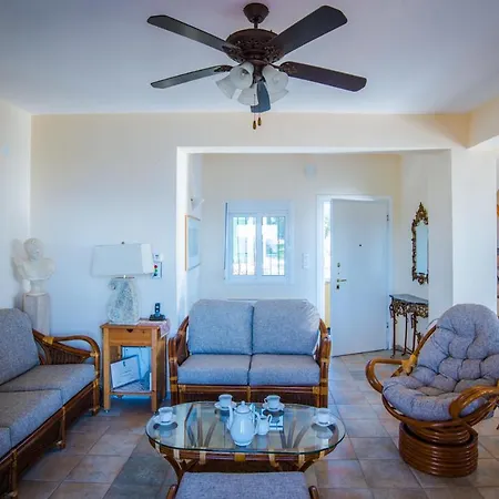 Hébergement de vacances Aίολος 3*