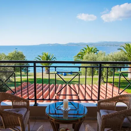 Aίολος 3* Nikiti (Sithonia)